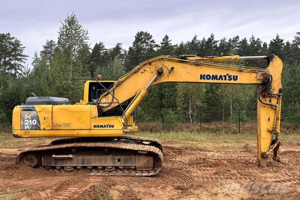 Komatsu PC 210 LC Roomikekskavaatorid