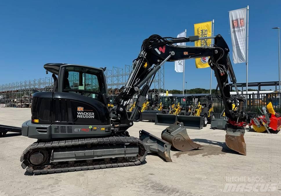 Wacker Neuson ET 90 Roomikekskavaatorid