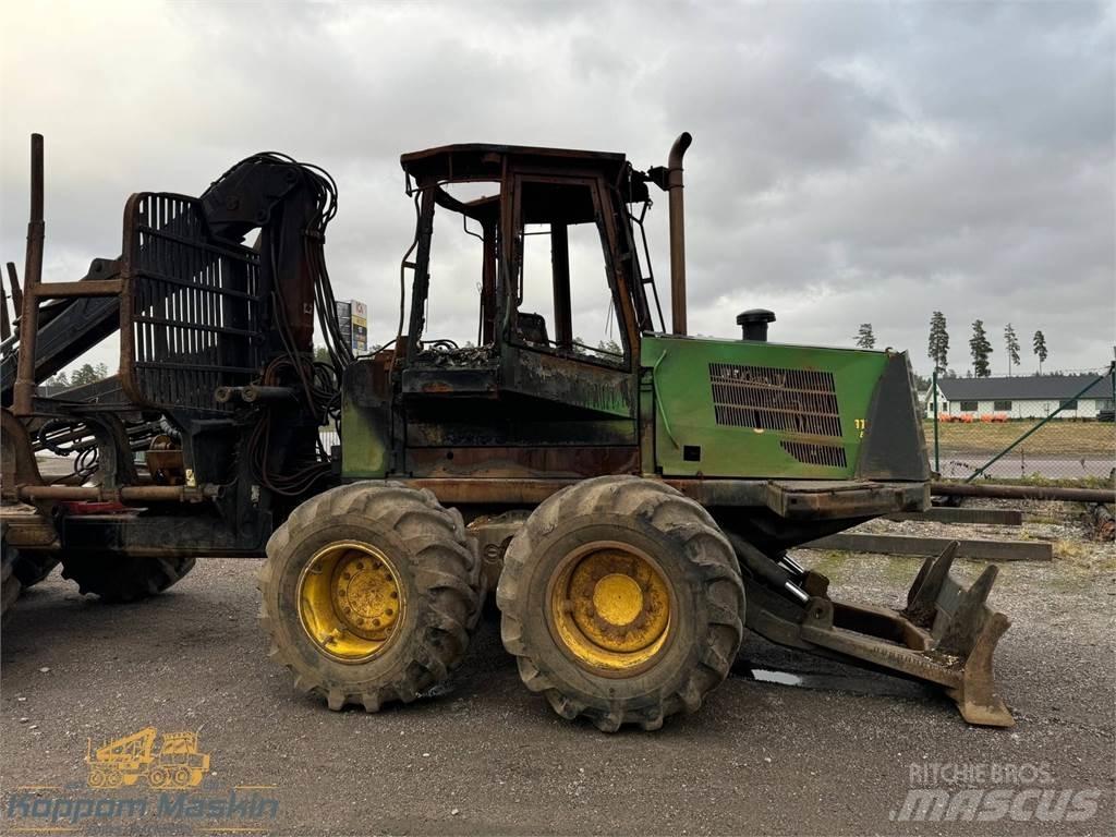 John Deere 1110D Forwarderid