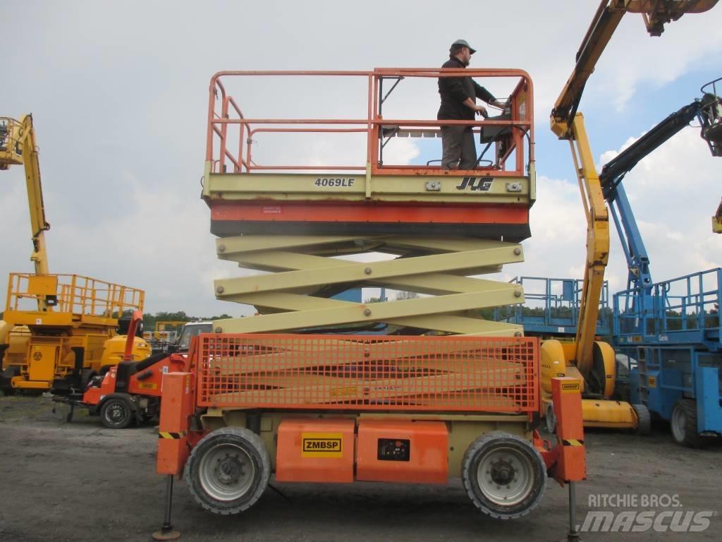 JLG 4069 LE Käärtõstukid