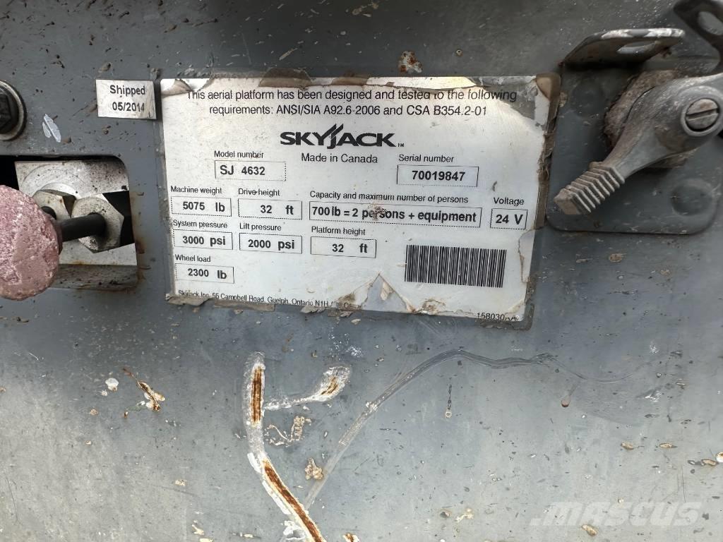 SkyJack SJ 4632 Käärtõstukid
