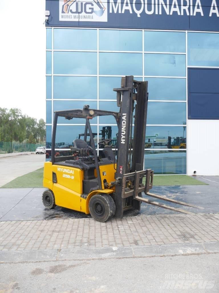 Hyundai 25 BH-9 Elektritõstukid