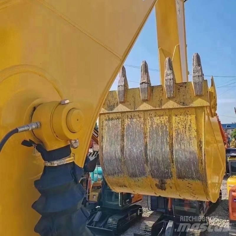 Komatsu PC160 Roomikekskavaatorid