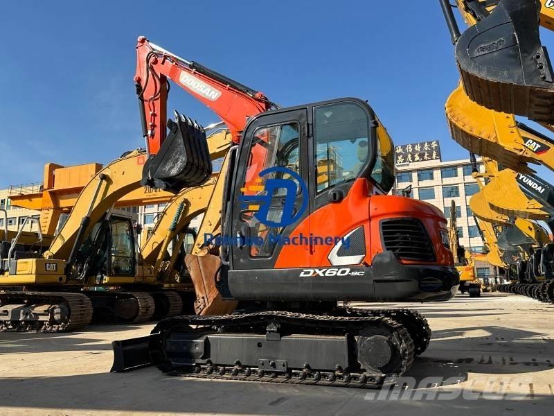 Doosan DX 60 Roomikekskavaatorid