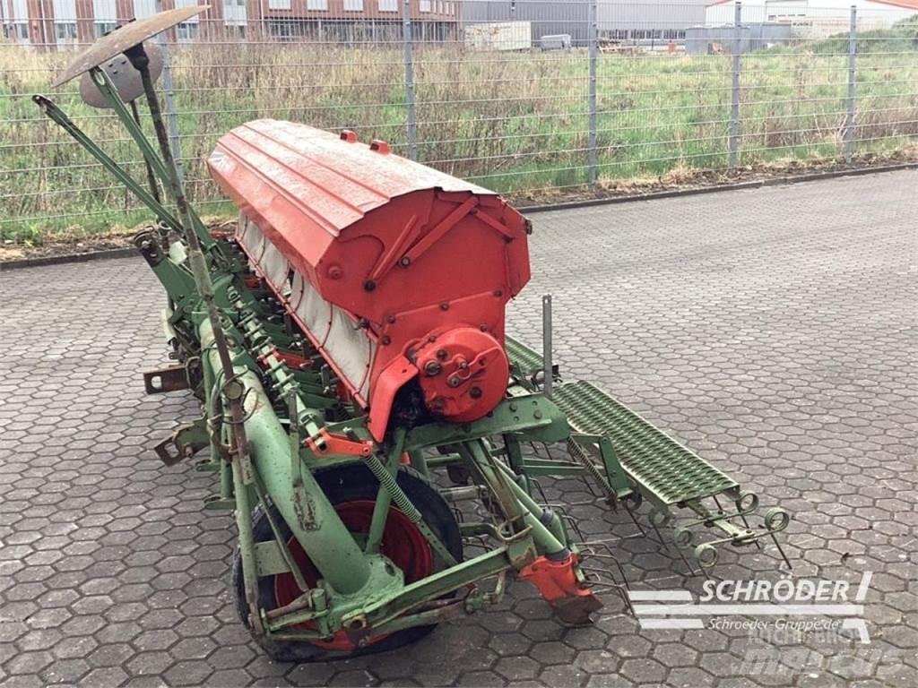 Nodet SÄMASCHINE Täppiskülvikud