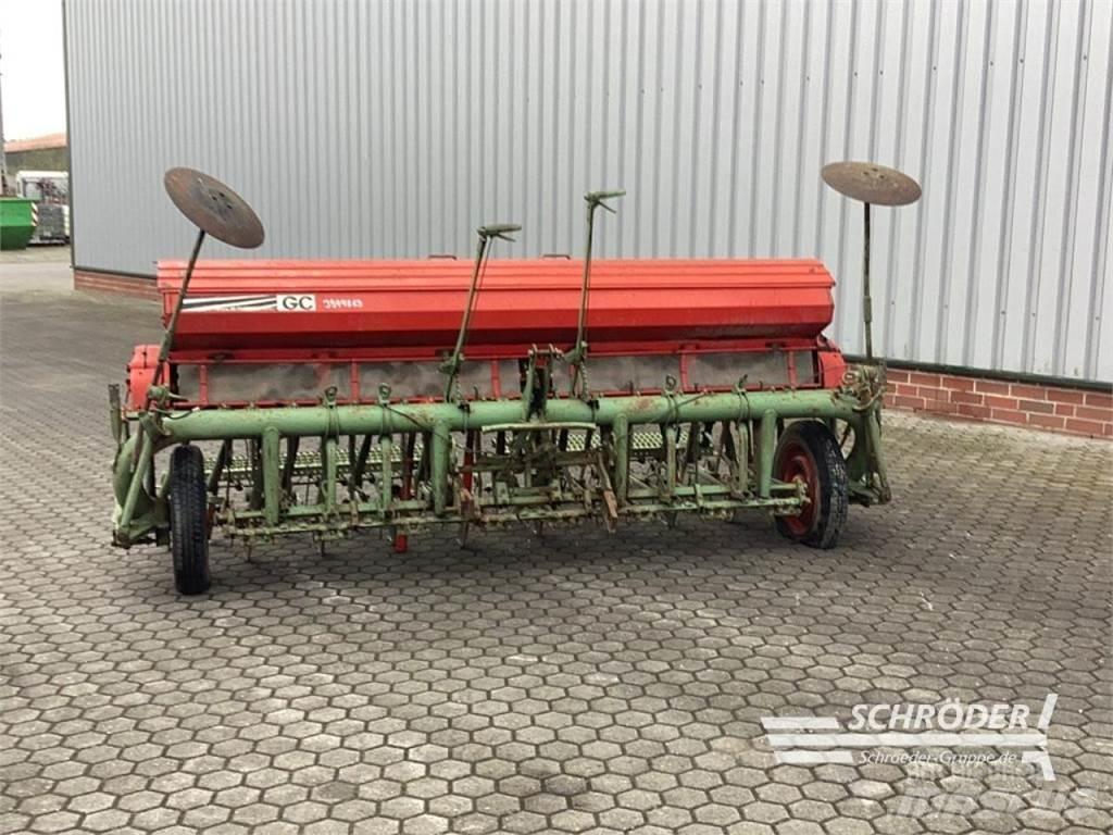 Nodet SÄMASCHINE Täppiskülvikud