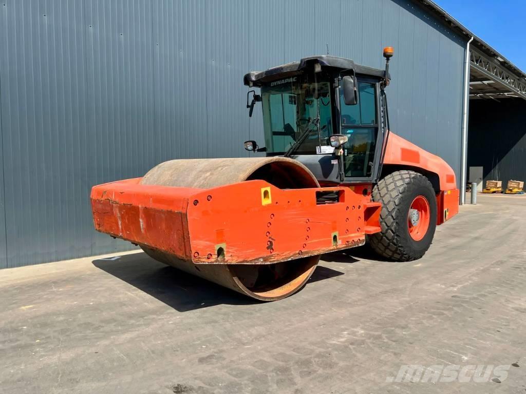 Dynapac CA6500D Ühe trumliga rullid