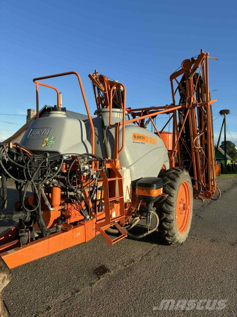 Jacto ADVANCE 3000 Haagispritsid