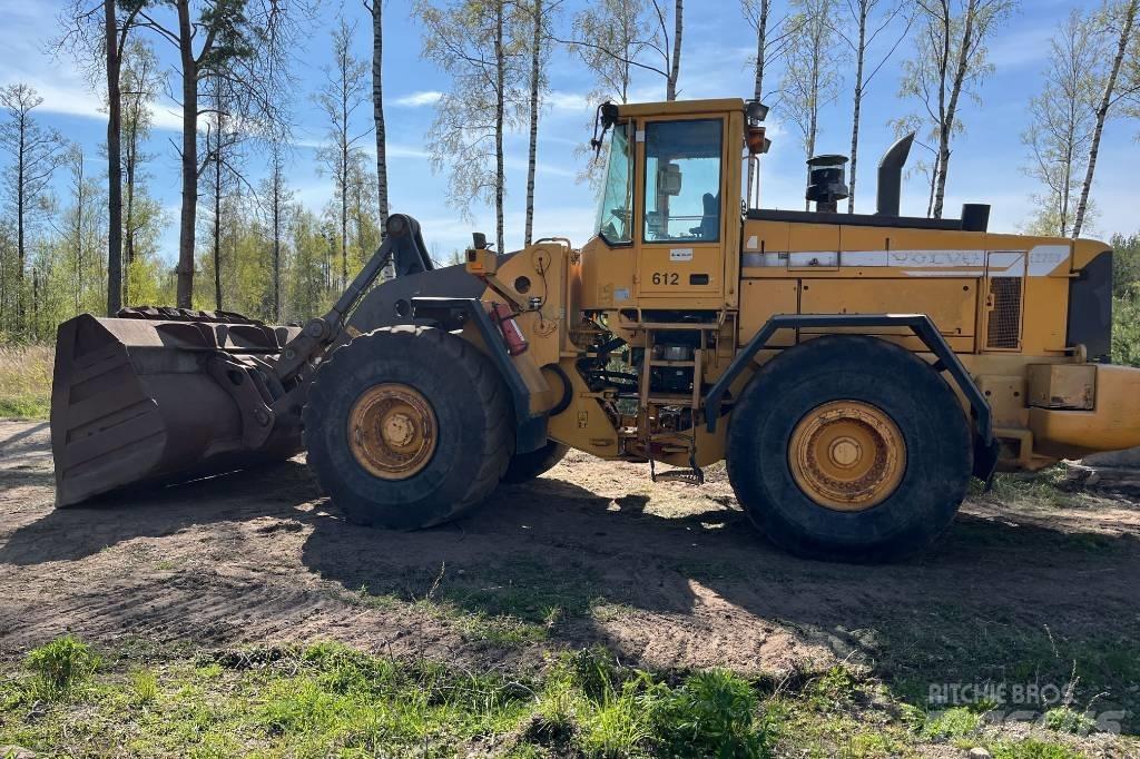 Volvo L 220 Rataslaadurid