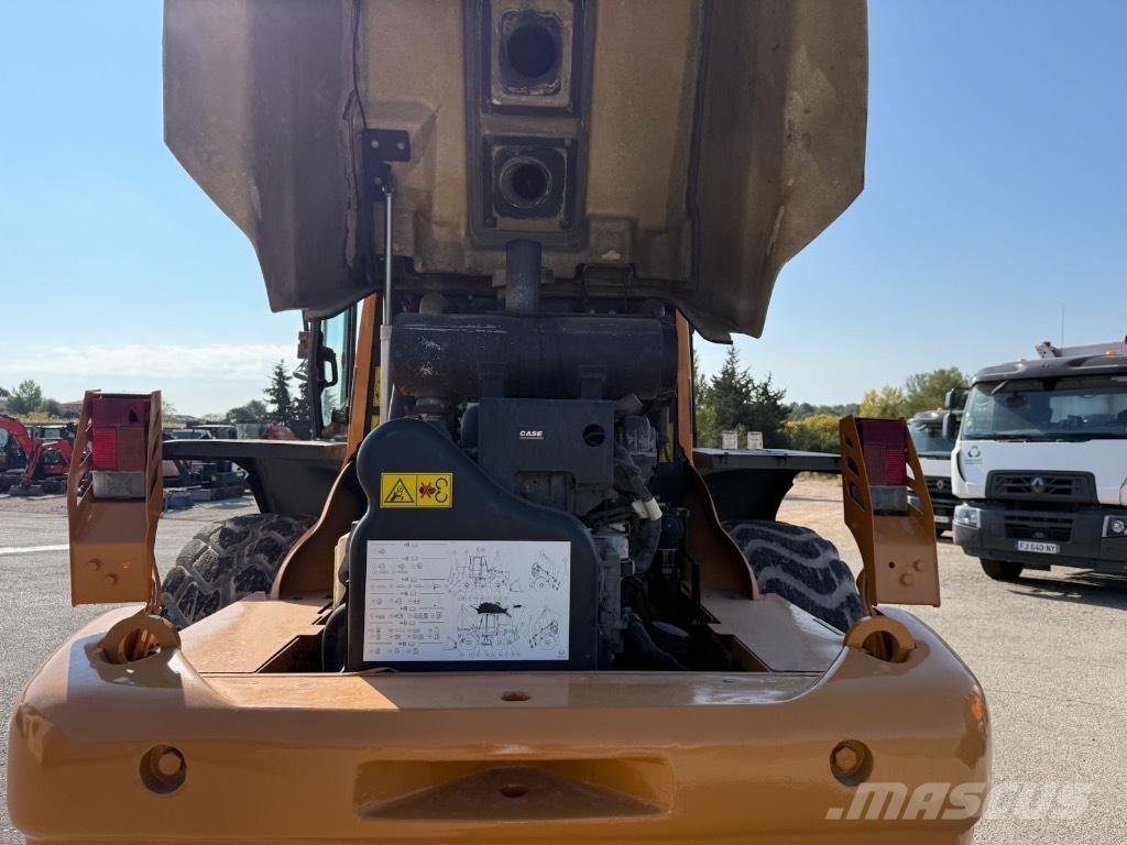 CASE 721 E Rataslaadurid