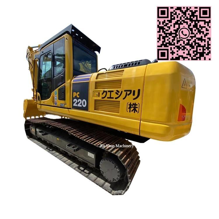 Komatsu PC 220-8 Roomikekskavaatorid