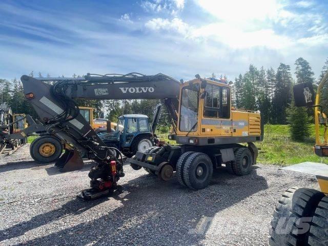 Volvo EW 200 4x4 Ratasekskavaatorid