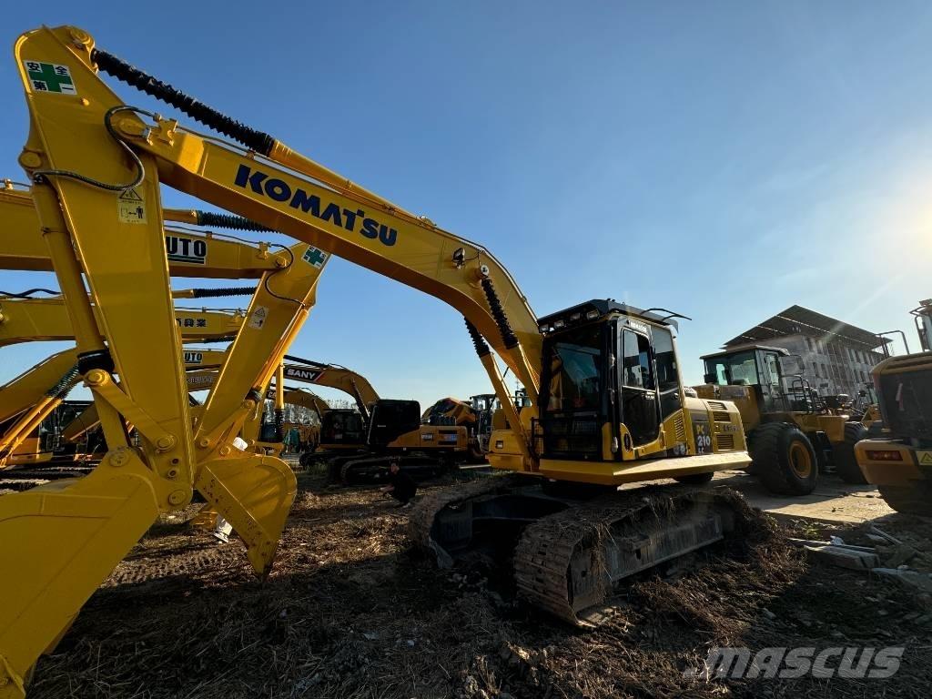 Komatsu PC 210 Roomikekskavaatorid