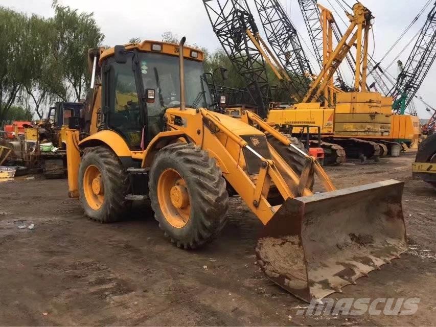 JCB 4CX Ekskavaatorlaadurid
