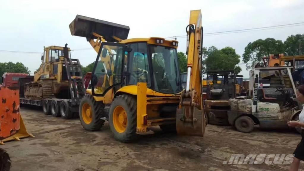 JCB 4CX Ekskavaatorlaadurid