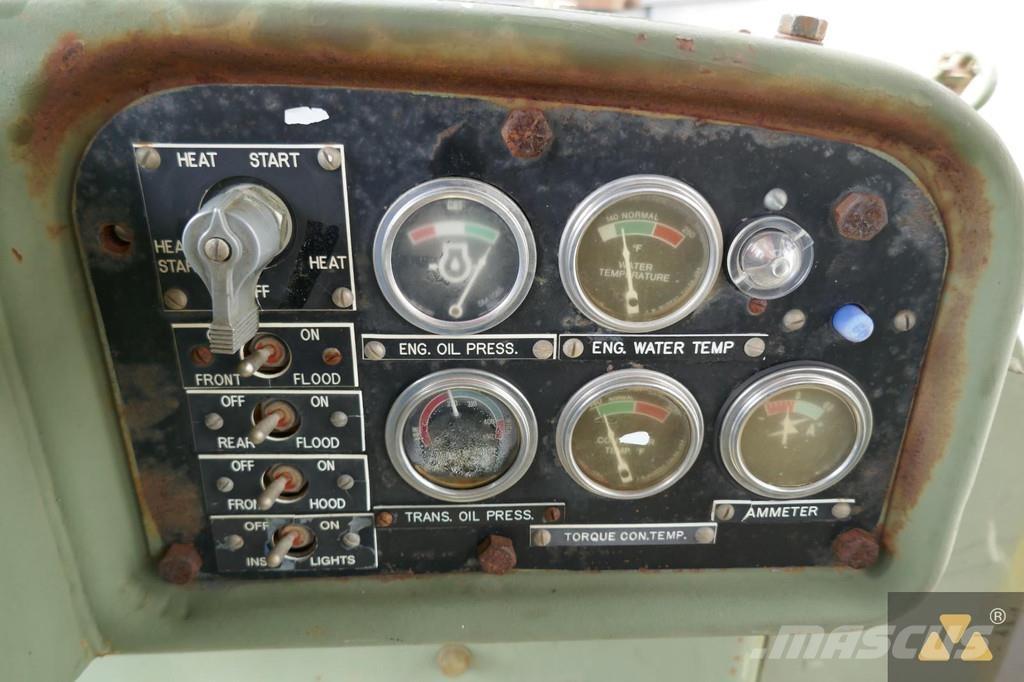 CAT D7F Ex-army Buldooserid