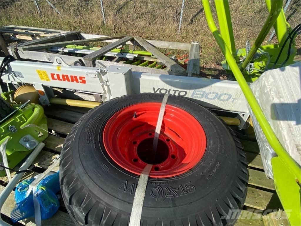 CLAAS VOLTO 1300 T Vaalutid ja kaarutid