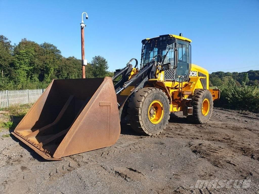 JCB 437 HT Rataslaadurid