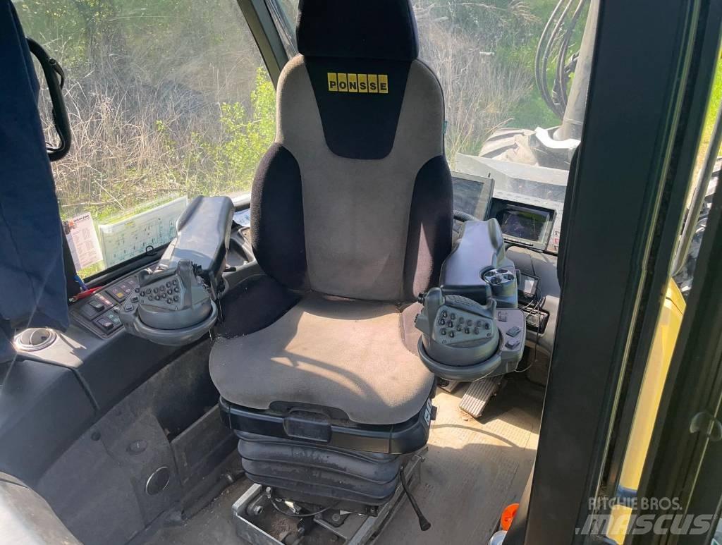Ponsse Bear 8W Harvesterid