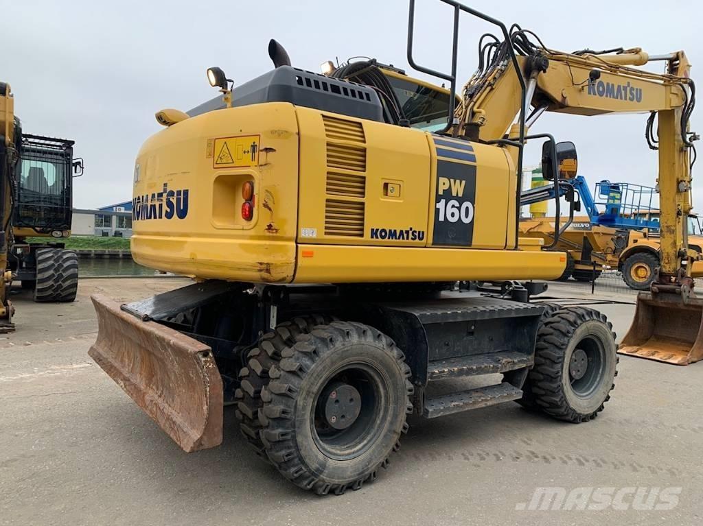 Komatsu PW160-8 Ratasekskavaatorid