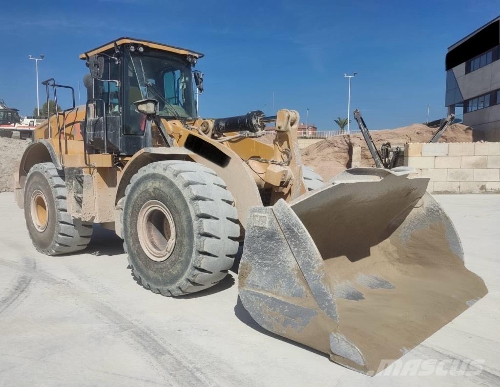 CAT 966 M Rataslaadurid