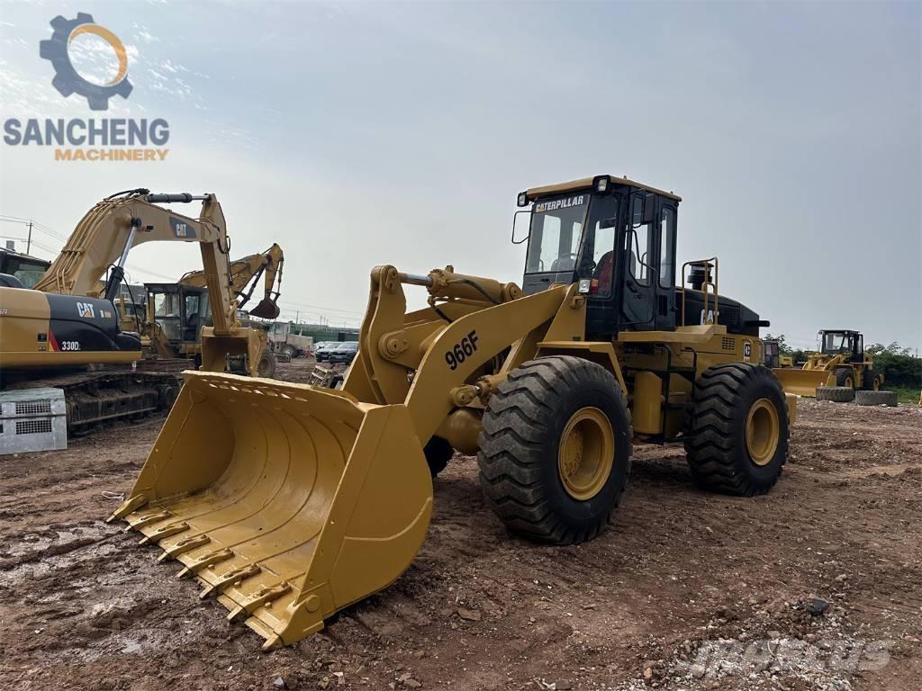 CAT 966F Rataslaadurid