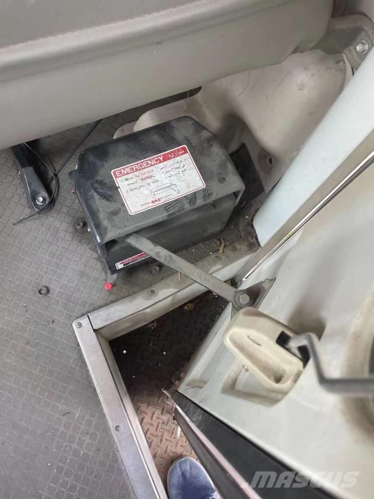 Toyota Coaster Bus Väikebussid