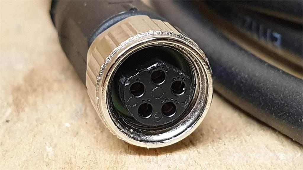  Other/Övrigt GK001 Elektroonikaseadmed