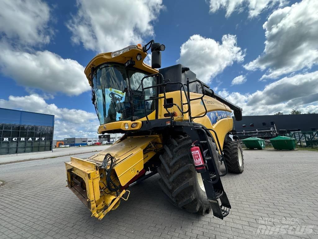 New Holland CX 8080 Teraviljakombainid