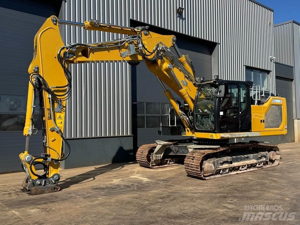 Liebherr R926 NLC Roomikekskavaatorid