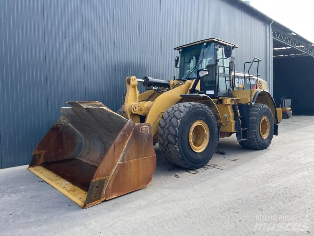 CAT 966M Rataslaadurid