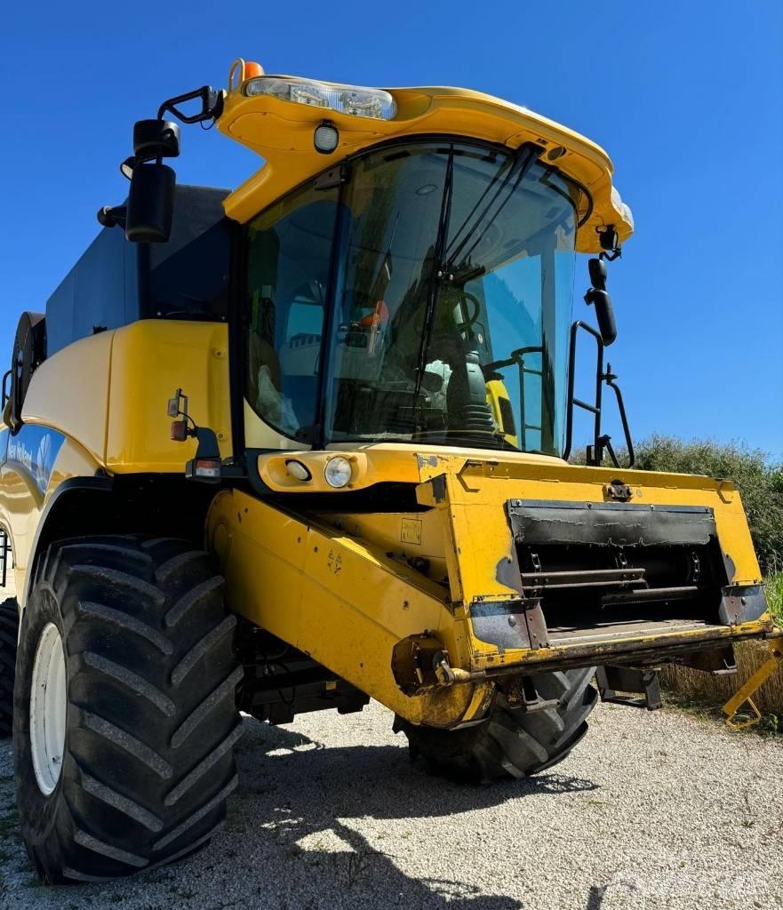 New Holland CX 760 Teraviljakombainid