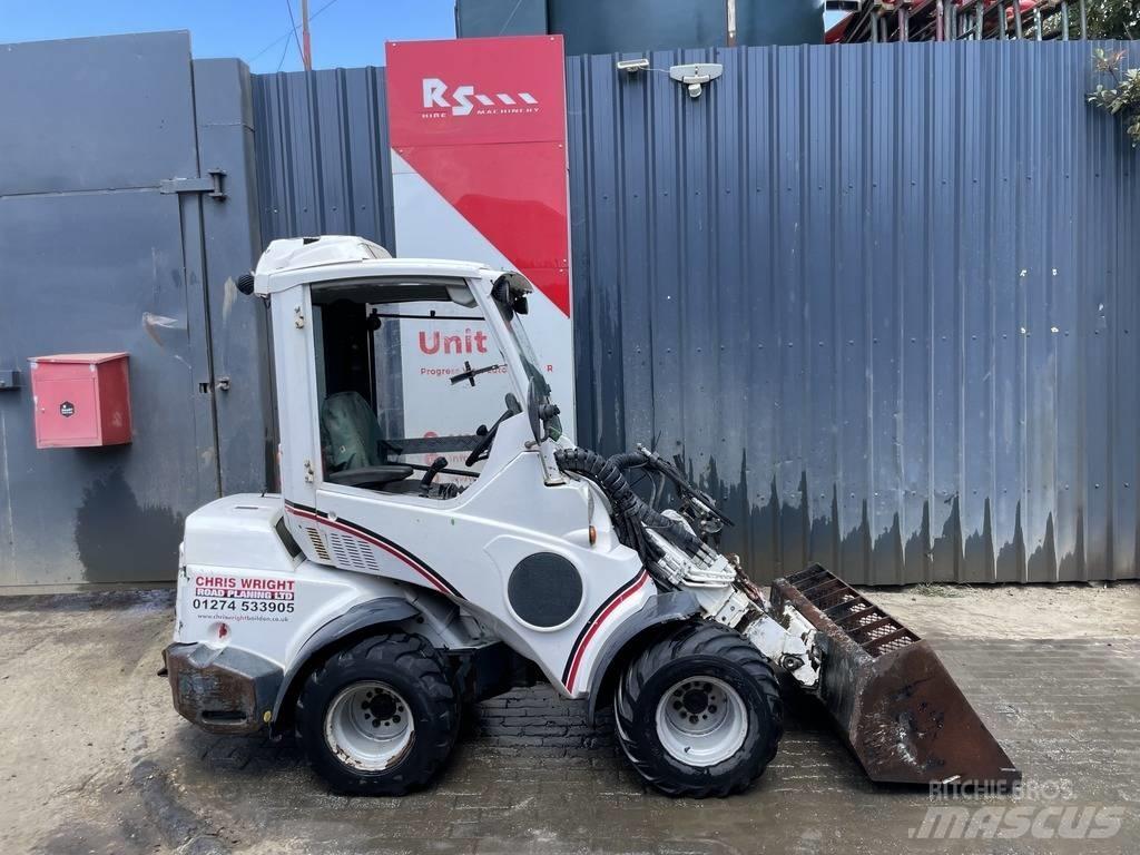 Avant 640 Väikelaadurid