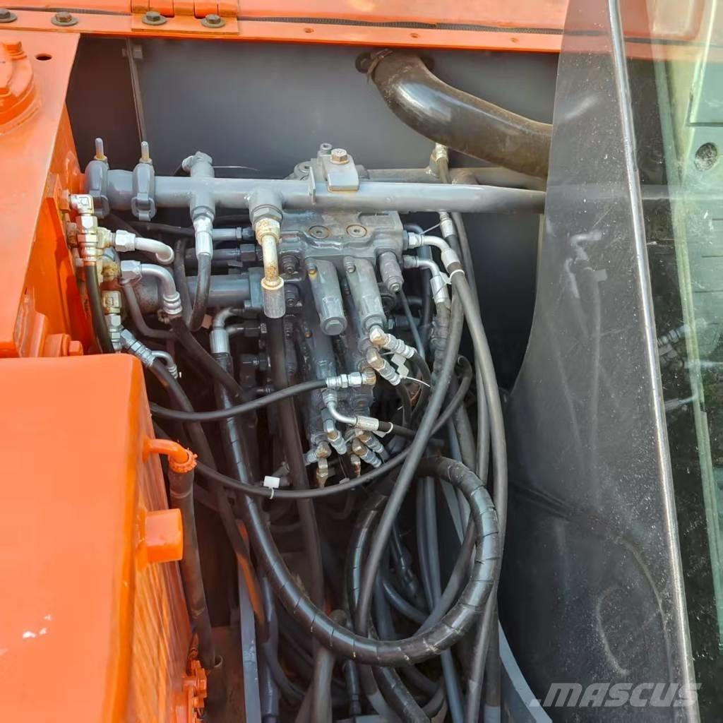 Hitachi ZX 60 Miniekskavaatorid < 7 t