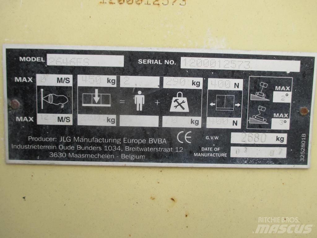 JLG 2646 ES Käärtõstukid
