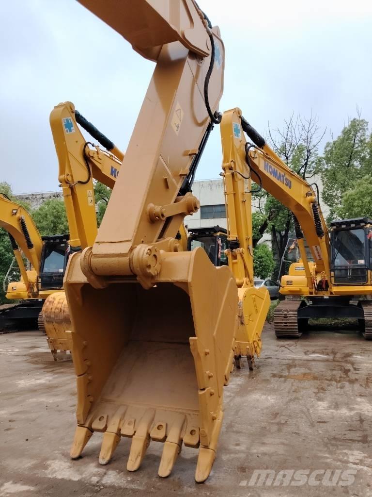 CAT 330 D Roomikekskavaatorid