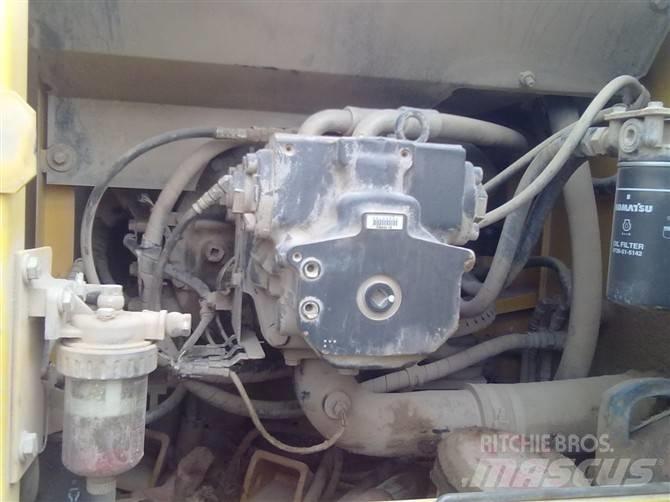 Komatsu pc220-7 Roomikekskavaatorid
