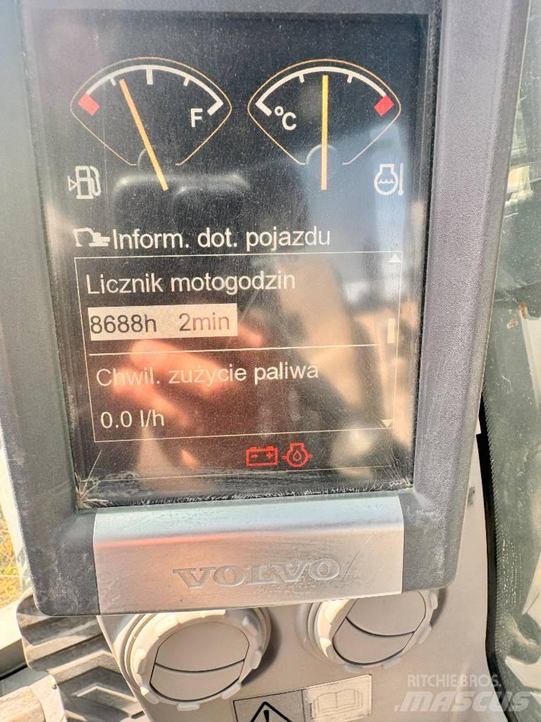 Volvo ECR 235 C L Roomikekskavaatorid