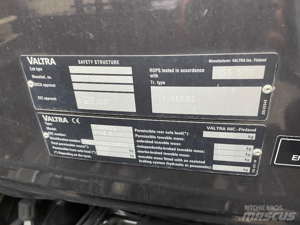 Valtra T174 Traktorid