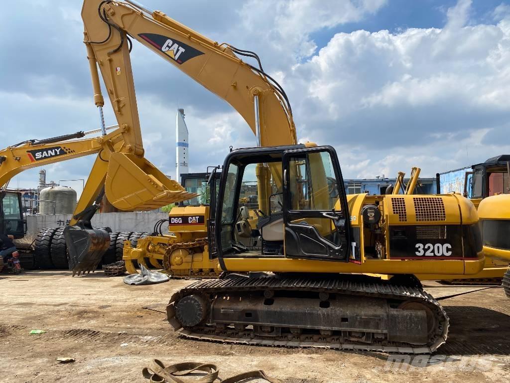 CAT 320 C Roomikekskavaatorid