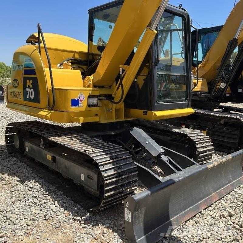 Komatsu PC 70 Roomikekskavaatorid