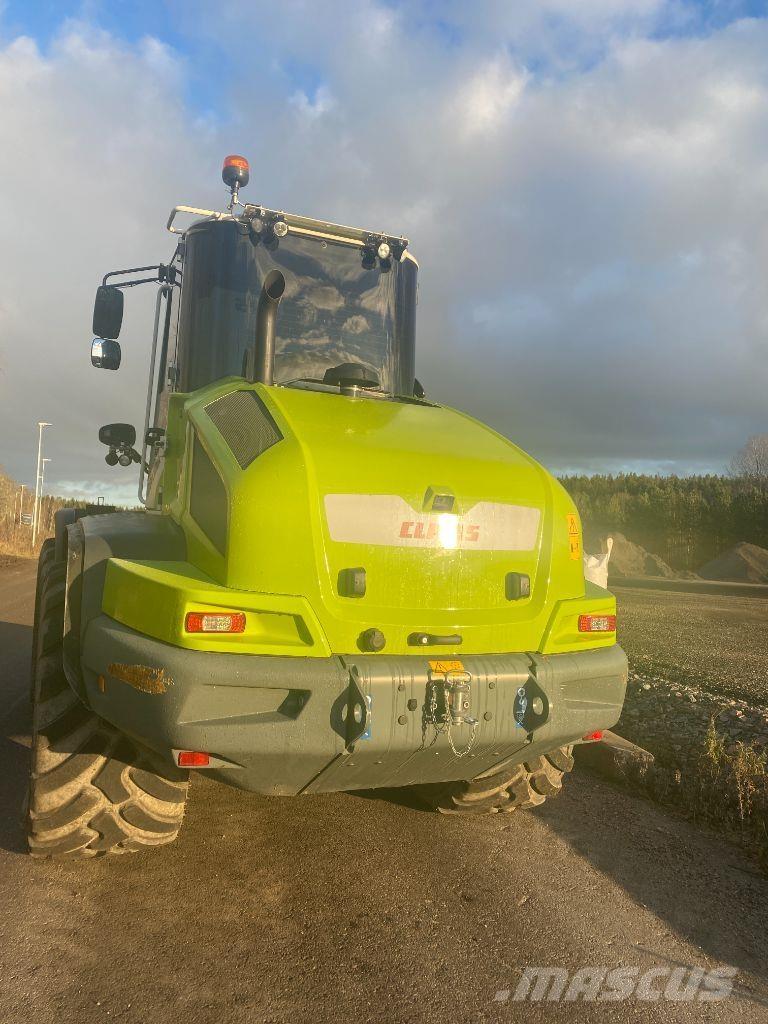 CLAAS Torion 956 Rataslaadurid