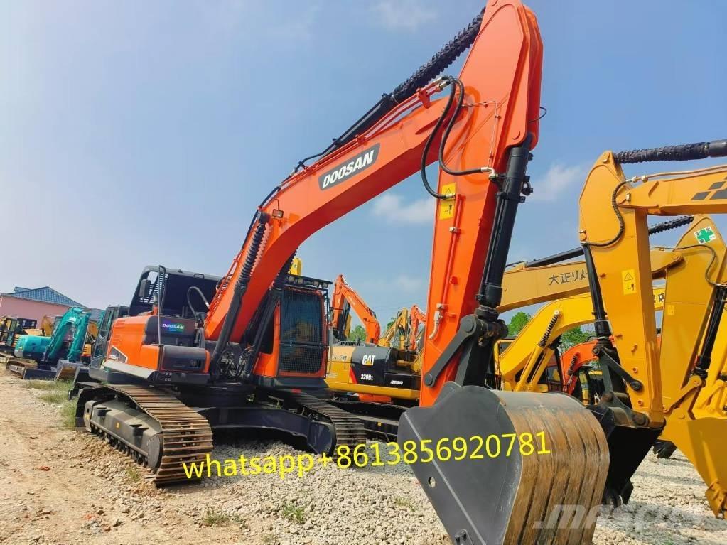 Doosan DX 225 Roomikekskavaatorid