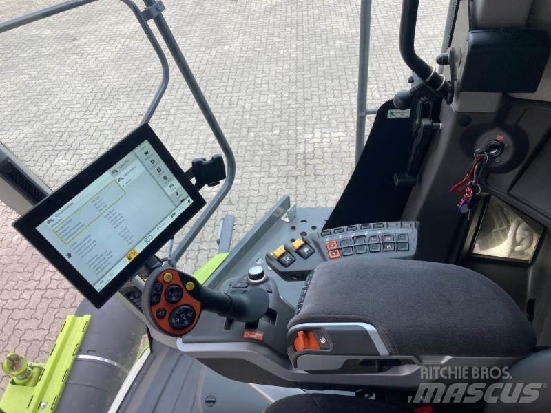 CLAAS LEXION 5400 Teraviljakombainid