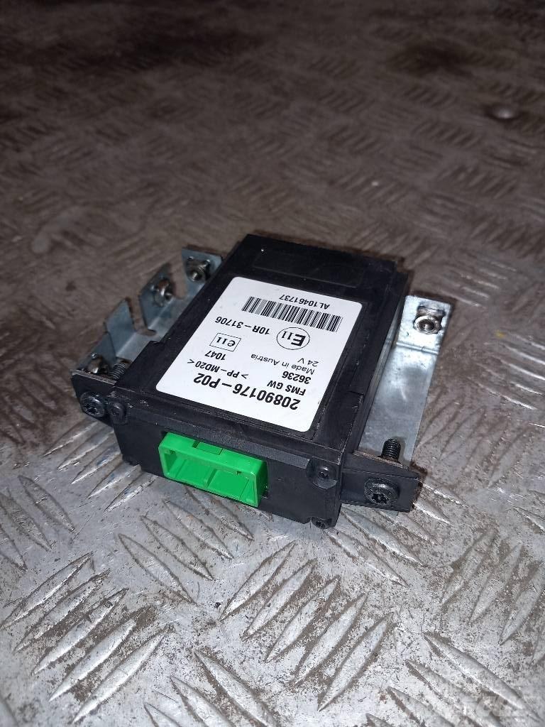 Volvo FH 12 20890176 Elektroonikaseadmed