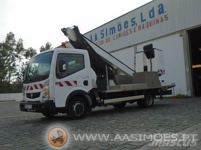 Renault Maxity Auto korvtõstukid