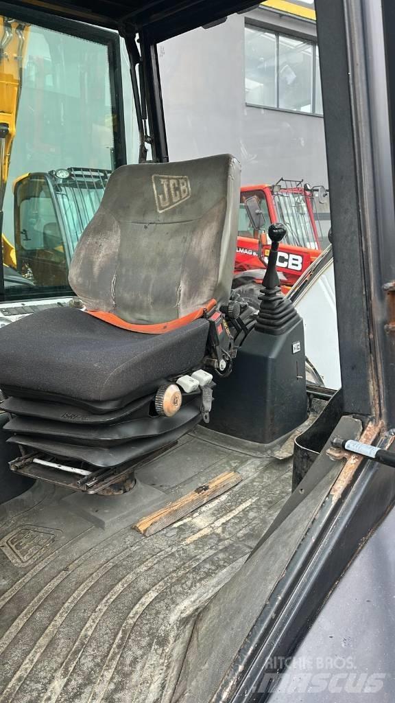 JCB 2 CX Ekskavaatorlaadurid