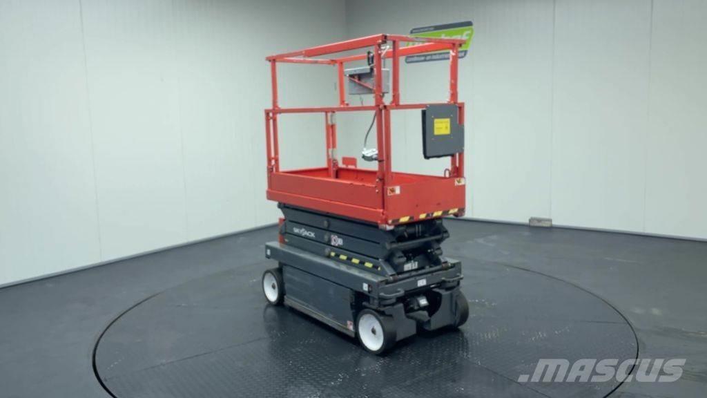 SkyJack SJ3219 Käärtõstukid