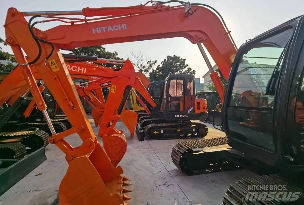 Hitachi ZX 70 Väikeekskavaatorid 7t-12t