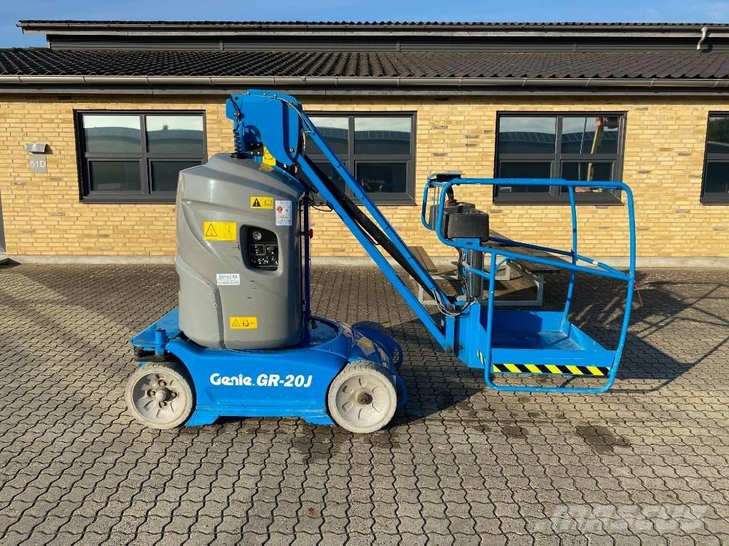 Genie GR 20 J Vertikaalsed mast tõstukid